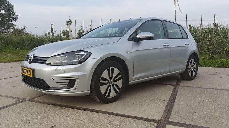Gebruikt 2019 VW e-Golf Hatchback | € 10.900 (Eerlijke prijs) - Afbeelding 1/4