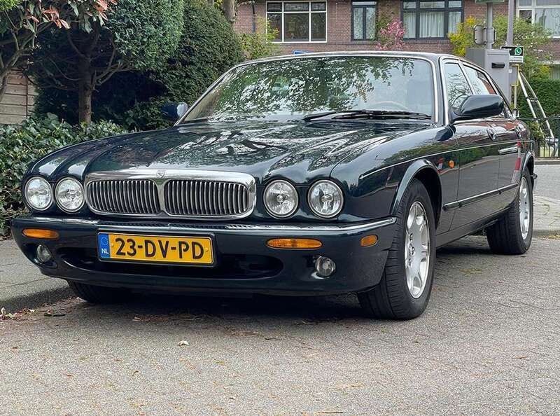Groen Gebruikt 2000 Jaguar XJ Sedan | € 4.800 (Eerlijke prijs) - Afbeelding 1/4