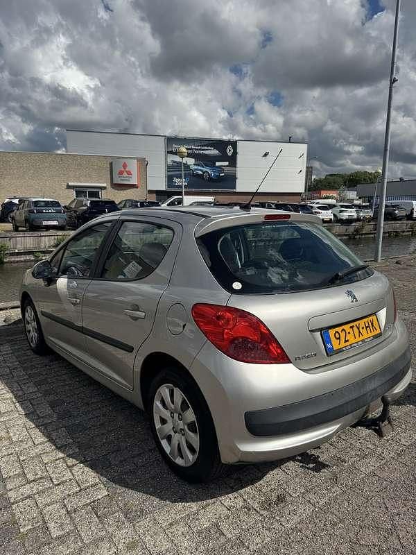 Occasion Peugeot 207 88 PK (64 kW) 2007 Sedan