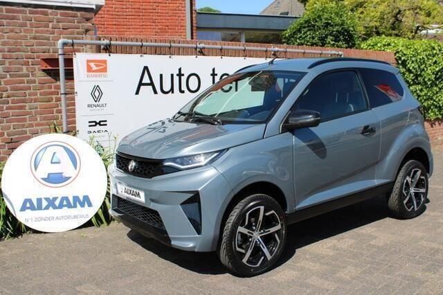 Grijs Nieuw 2025 Aixam Crossover Premium Premium Hatchback | € 19.039 (Eerlijke prijs) - Afbeelding 1/4