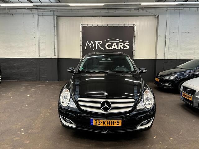 Zwart Gebruikt 2006 Mercedes R350 MPV | € 5.000 - Afbeelding 1/4