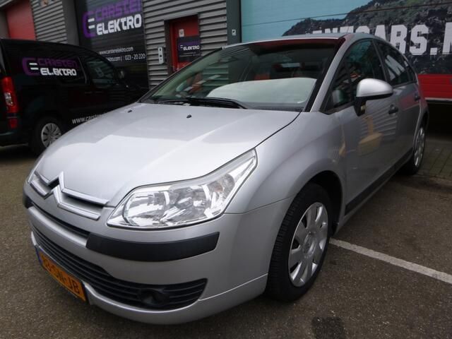 Grijs Gebruikt 2006 Citroën C4 Prestige Hatchback | € 1.491 (Eerlijke prijs) - Afbeelding 1/4