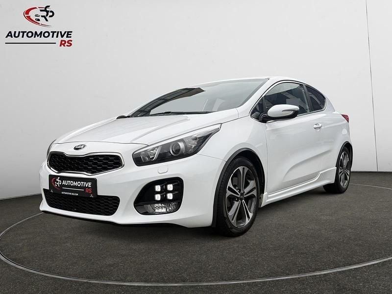 Wit Occasion 2016 Kia ProCeed GT-Line Hatchback | € 7.945 (Eerlijke prijs) - Afbeelding 1/4