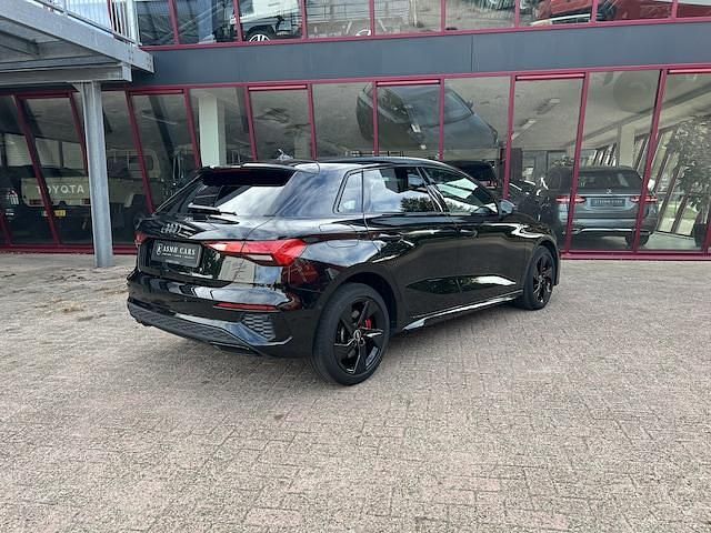 Occasion Audi A3 Sportback e-tron Competition 245 PK (180 kW) 2022 Zwart Hatchback