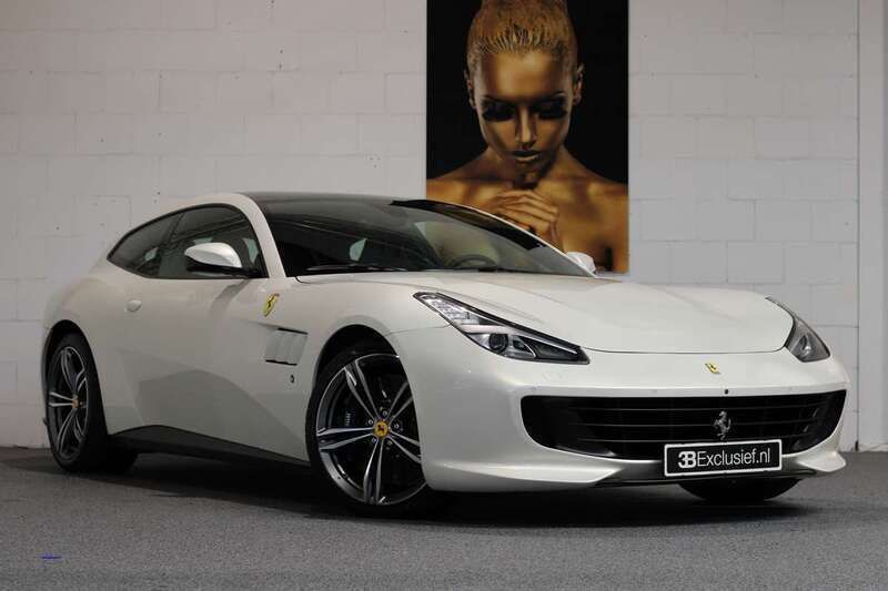 Wit Gebruikt 2016 Ferrari GTC4Lusso Coupé | € 227.950 - Afbeelding 1/4