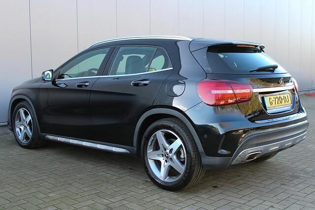Occasion Mercedes GLA180 Business 123 PK (90 kW) 2019 Zwart SUV