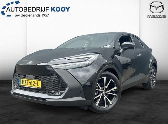 Zwart Gebruikt 2024 Toyota C-HR SUV | € 33.950 (Super prijs) - Afbeelding 1/4