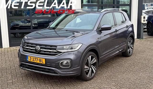 Grijs Gebruikt 2023 VW T-Cross R-line SUV | € 26.999 (Eerlijke prijs) - Afbeelding 1/4