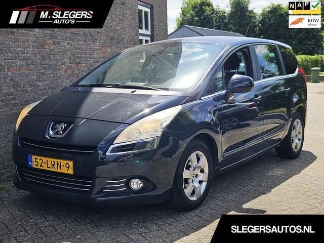 Grijs Gebruikt 2010 Peugeot 5008 MPV | € 2.450 (Iets duurder) - Afbeelding 1/4