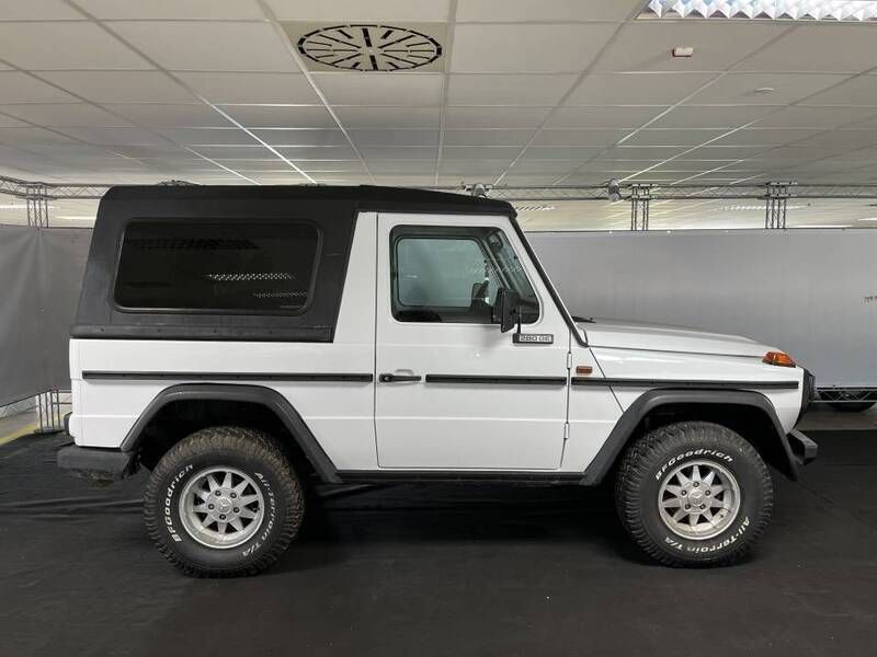 Wit Gebruikt 1986 Mercedes G280 SUV | € 50.000 - Afbeelding 1/4