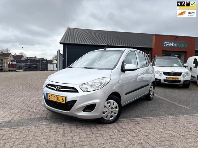Grijs Gebruikt 2011 Hyundai i10 Hatchback | € 4.250 (Eerlijke prijs) - Afbeelding 1/4