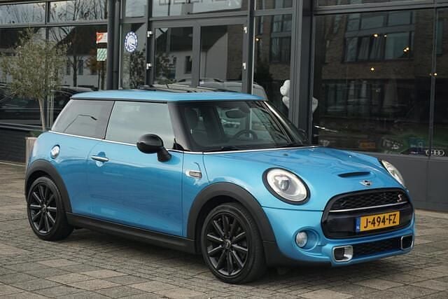 Blauw Gebruikt 2016 Mini Cooper S Business Hatchback | € 12.750 (Goede deal) - Afbeelding 1/4