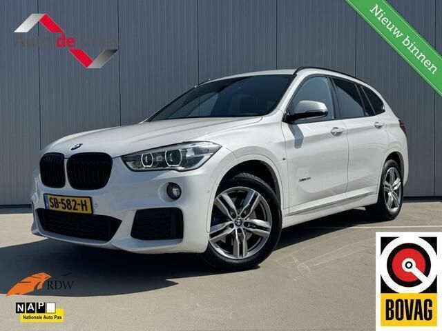 Wit Gebruikt 2018 BMW X1 Executive SUV | € 26.995 (Eerlijke prijs) - Afbeelding 1/4