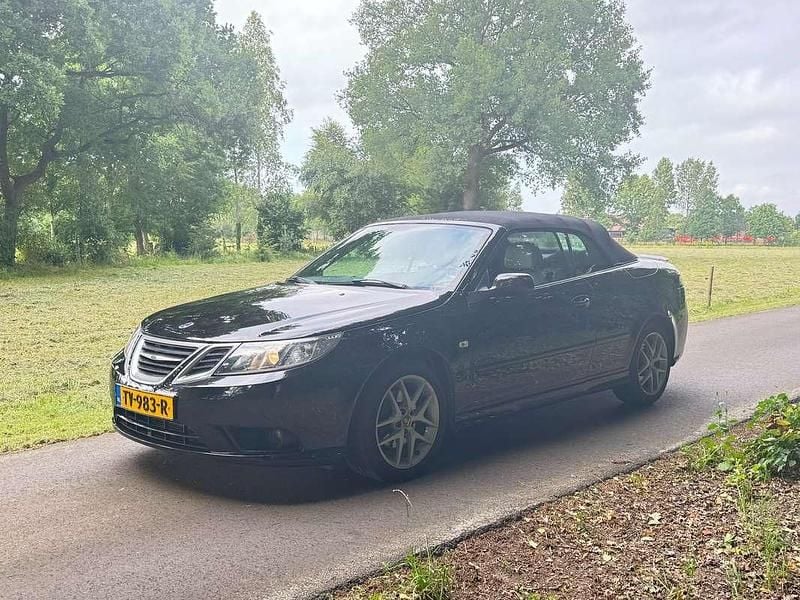 Zwart Gebruikt 2009 Saab 9-3 Cabriolet Vector Cabriolet | € 12.500 (Iets duurder) - Afbeelding 1/4