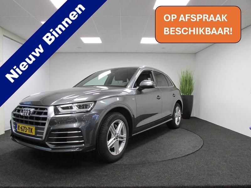 Grijs Gebruikt 2021 Audi Q5 Comfort SUV | € 39.950 (Eerlijke prijs) - Afbeelding 1/4