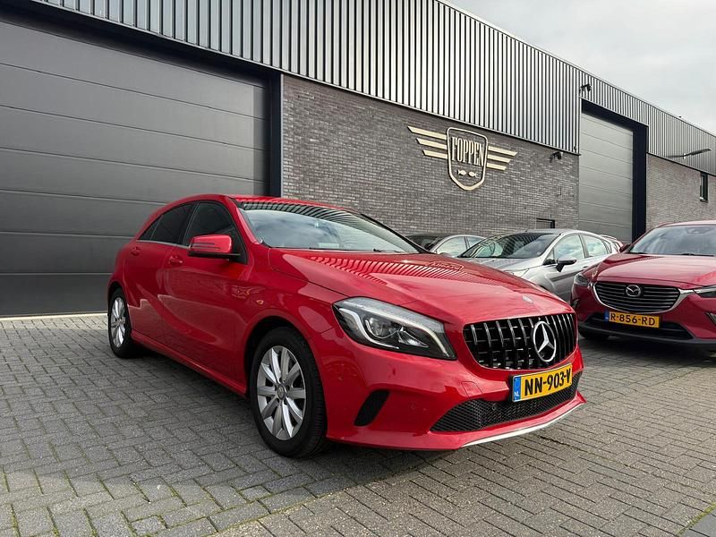 Occasion Mercedes A160 Ambition 102 PK (75 kW) 2017 Rood Hatchback