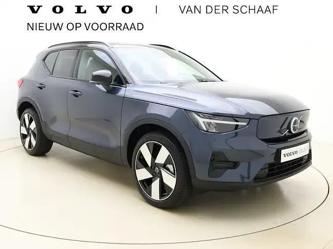Blauw Nieuw 2025 Volvo EX40 Ultra SUV | € 59.900 - Afbeelding 1/4
