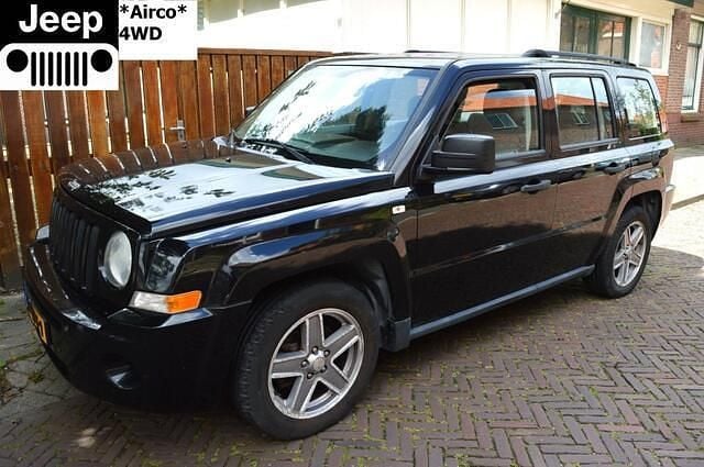 Zwart Gebruikt 2008 Jeep Patriot SUV | € 5.950 (Eerlijke prijs) - Afbeelding 1/4