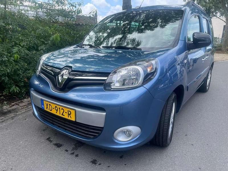 Blauw Gebruikt 2017 Renault Kangoo MPV | € 25.000 - Afbeelding 1/4
