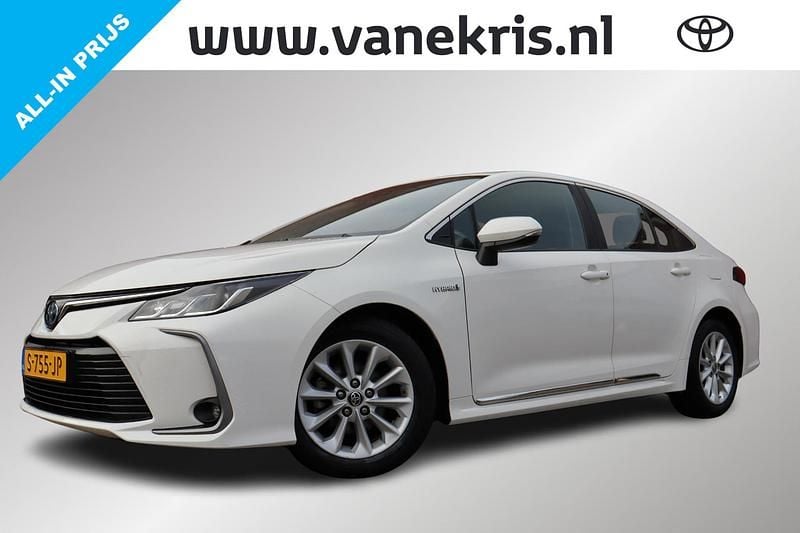 Occasion Toyota Corolla Active 122 PK (89 kW) 2022 Wit Sedan