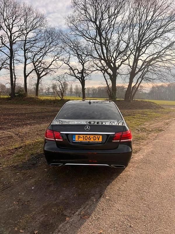 Occasion 2014 Mercedes E200 | € 13.995 (Duur) - Afbeelding 1/4