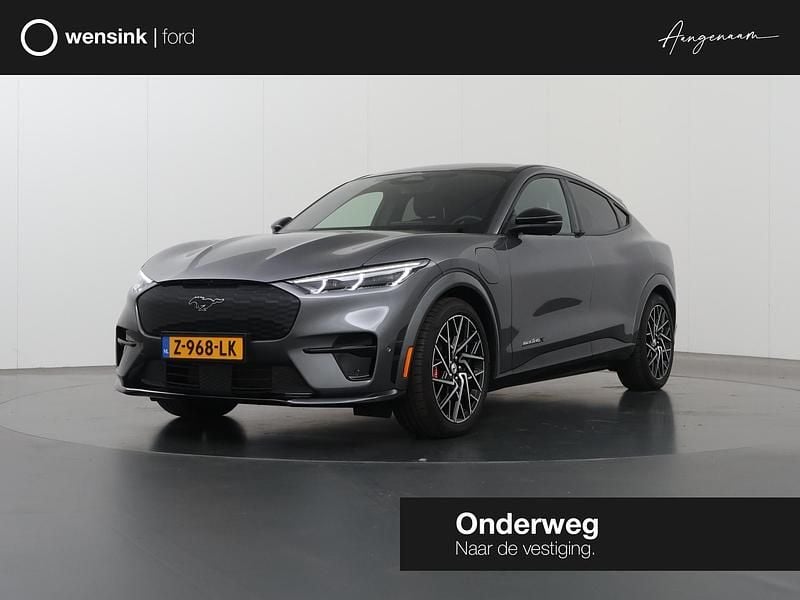 Grijs Gebruikt 2024 Ford Mustang Mach-E GT SUV | € 52.830 (Super prijs) - Afbeelding 1/4