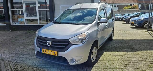 Occasion Dacia Dokker Lauréate 116 PK (85 kW) 2013 Grijs MPV