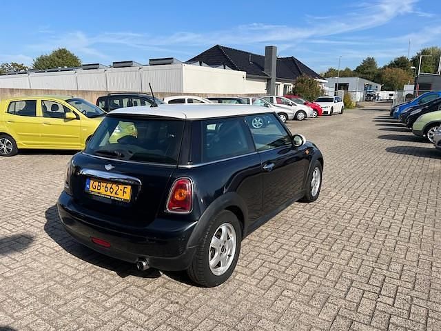 Occasion Mini Cooper Pepper 109 PK (80 kW) 2007 Zwart Hatchback