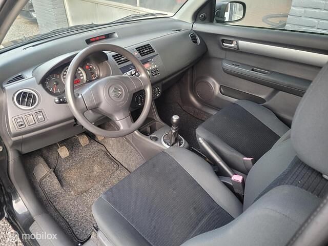 Occasion Suzuki Swift Comfort 93 PK (68 kW) 2010 Zwart Hatchback