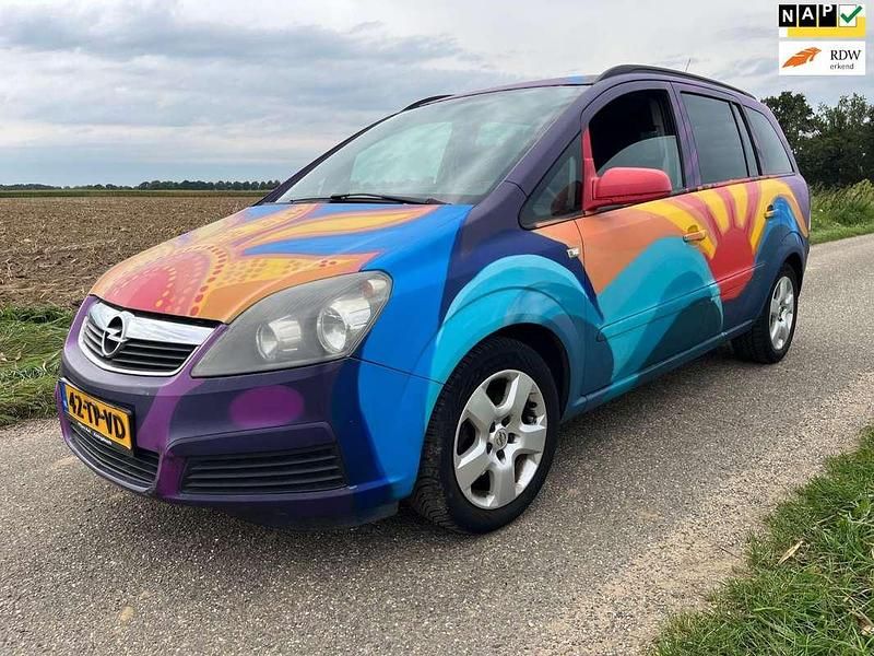 Blauw Gebruikt 2006 Opel Zafira Enjoy MPV | € 2.150 (Iets duurder) - Afbeelding 1/4