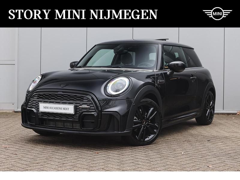 Occasion Mini John Cooper Works Comfort 136 PK (100 kW) 2024 Zwart Hatchback