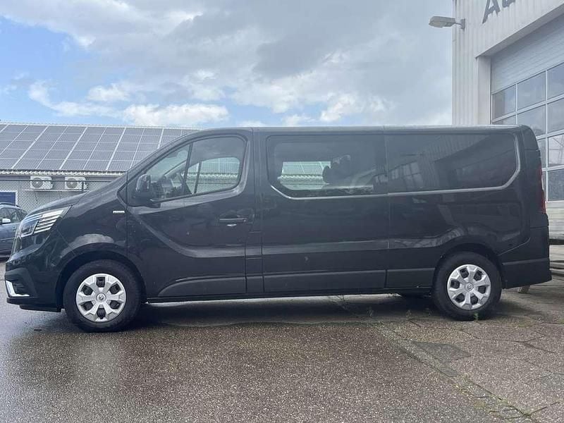 Occasion Renault Trafic 150 PK (110 kW) 2024 Zwart MPV