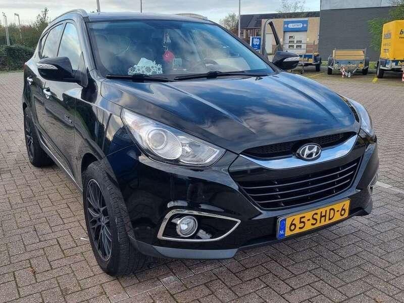Zwart Gebruikt 2011 Hyundai ix35 Style SUV | € 8.950 (Duur) - Afbeelding 1/4