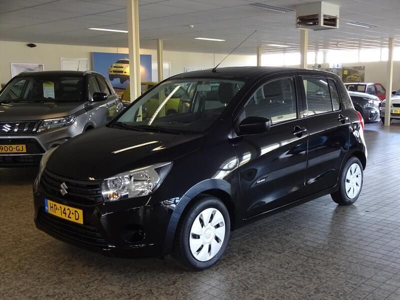 Zwart Gebruikt 2015 Suzuki Celerio Comfort Hatchback | € 5.950 (Eerlijke prijs) - Afbeelding 1/4