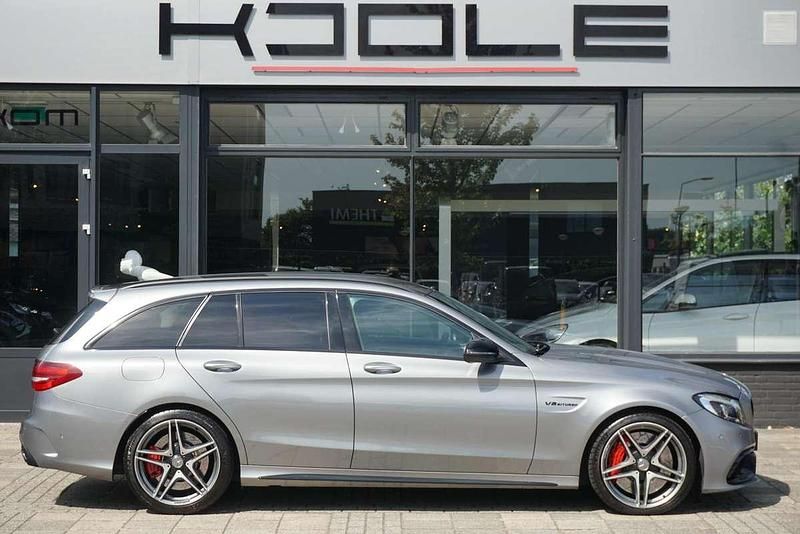Grijs Gebruikt 2015 Mercedes C63 AMG AMG Stationwagen | € 38.980 (Super prijs) - Afbeelding 1/4