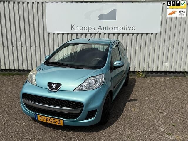 Blauw Gebruikt 2011 Peugeot 107 Hatchback | € 2.945 (Eerlijke prijs) - Afbeelding 1/4
