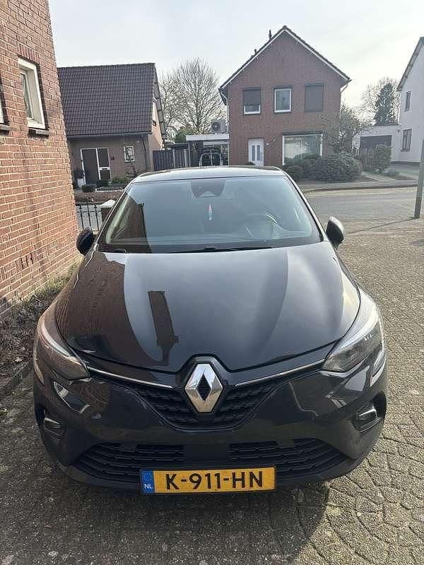 Zwart Gebruikt 2021 Renault Clio V Intens Hatchback | € 13.500 (Iets duurder) - Afbeelding 1/1