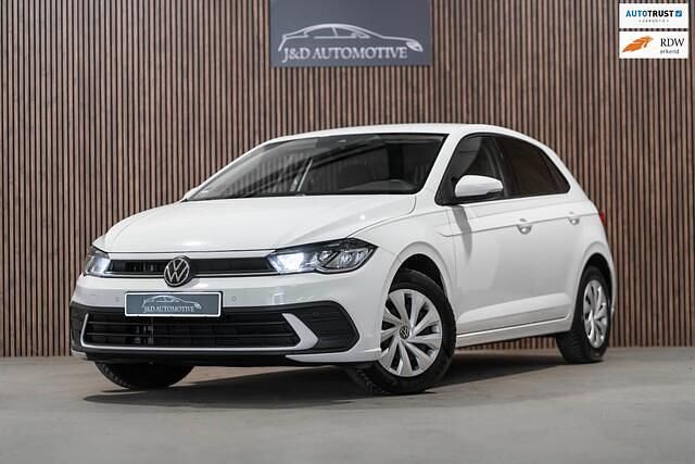 Wit Gebruikt 2022 VW Polo Comfortline Hatchback | € 13.400 (Goede deal) - Afbeelding 1/4
