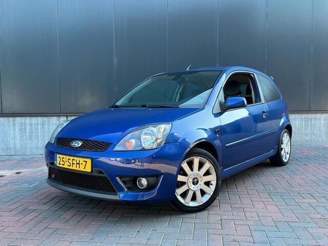 Blauw Gebruikt 2006 Ford Fiesta ST Hatchback | € 2.899 (Goede deal) - Afbeelding 1/4