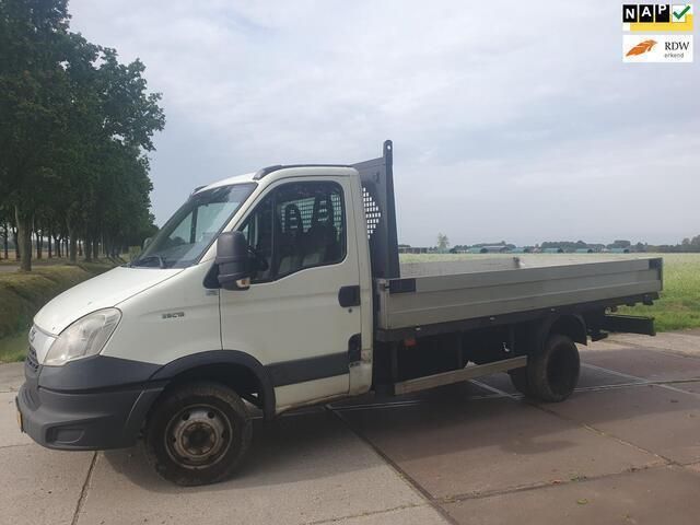 Overige Gebruikt 2013 Iveco Daily Van | € 7.750 (Eerlijke prijs) - Afbeelding 1/4