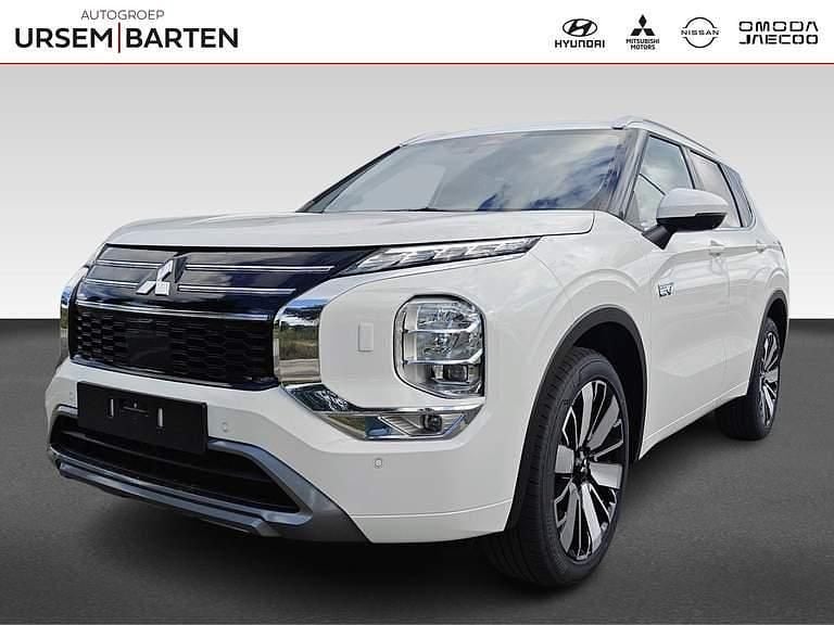 Wit Nieuw 2025 Mitsubishi Outlander P-HEV Instyle SUV | € 56.930 (Eerlijke prijs) - Afbeelding 1/4