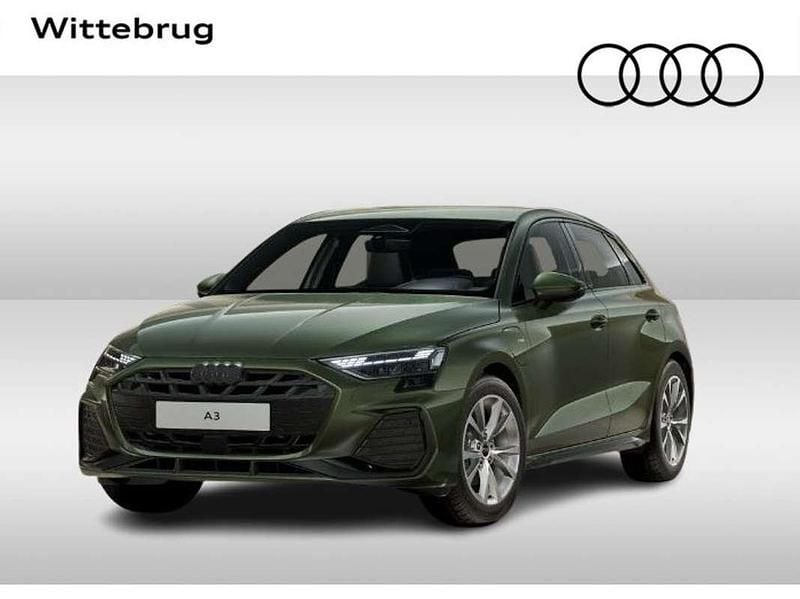 Groen Nieuw 2025 Audi A3 Sportback e-tron Comfort Sedan | € 52.032 (Eerlijke prijs) - Afbeelding 1/4