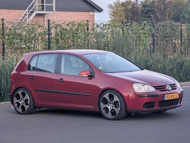 Occasion VW Golf IV Trendline 2005 Rood (metallic) Hatchback