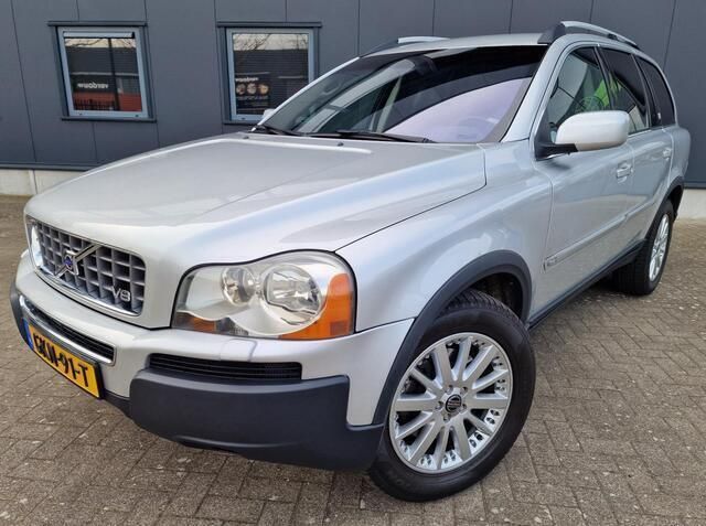 Grijs Gebruikt 2005 Volvo XC90 Executive SUV | € 18.750 (Duur) - Afbeelding 1/4