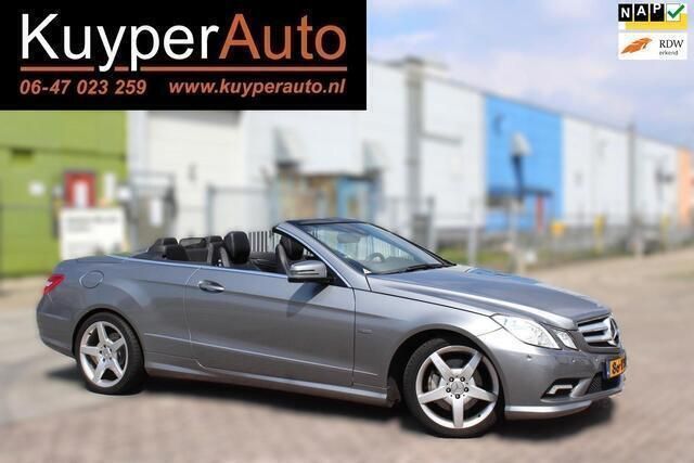 Grijs, metallic lak Gebruikt 2011 Mercedes E200 Elegance Cabriolet | € 14.999 (Eerlijke prijs) - Afbeelding 1/4