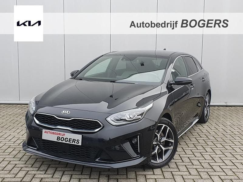 Zwart Gebruikt 2020 Kia ProCeed GT-Line Hatchback | € 20.840 (Eerlijke prijs) - Afbeelding 1/4