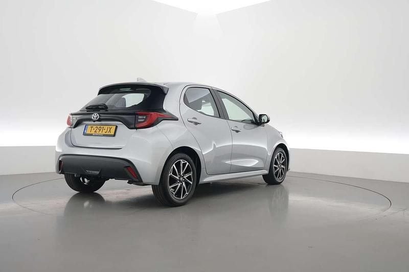 Occasion Toyota Yaris 127 PK (93 kW) 2023 Grijs Hatchback