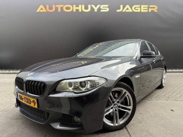 Grijs Gebruikt 2012 BMW 520 Executive Sedan | € 12.950 (Eerlijke prijs) - Afbeelding 1/4