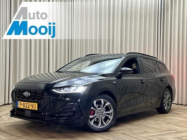Zwart Gebruikt 2022 Ford Focus ST-Line Stationwagen | € 17.450 (Eerlijke prijs) - Afbeelding 1/4