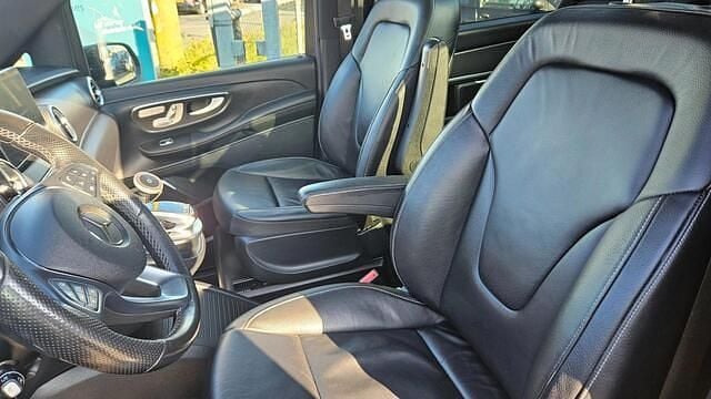 Occasion Mercedes V250 Avantgarde 190 PK (139 kW) 2018 Zwart (metallic) MPV